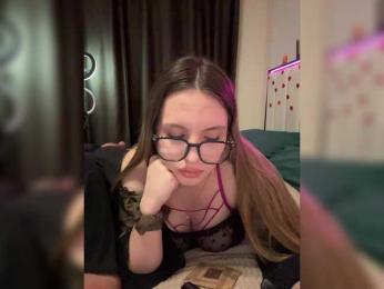 Cris_Mi — Bongacams recorded stream image, 29.03.2026 21:40