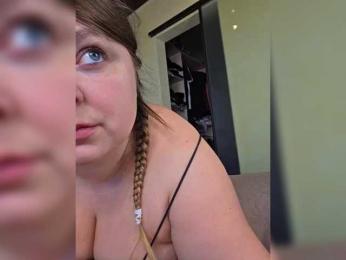 FLUFFY_BEAUTY — Bongacams recorded stream screenshot (30 Mar 2026)