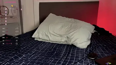 LouisDoux — Stripchat recorded stream screenshot (31 Mar 2026)