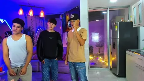 Houseofwarrios — Stripchat recorded stream screenshot (31 Mar 2026)