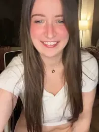 nerdynina — Stripchat recorded stream image, 01.04.2026 00:00