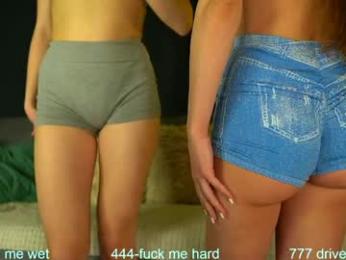 sophydiva — Chaturbate recorded stream screenshot (01 Apr 2026)