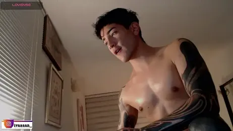 ivaaaan_ — Stripchat recorded stream screenshot (01 Apr 2026)