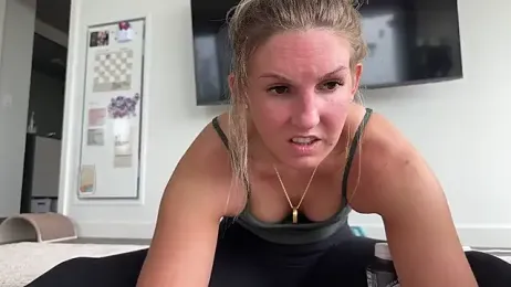 Graciemae_baexx — Stripchat recorded stream screenshot (01 Apr 2026)