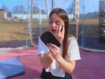 misss-vikki — Bongacams recorded stream screenshot (02 Apr 2026)