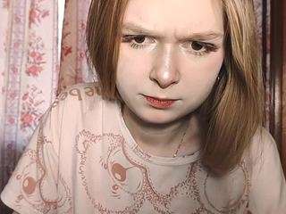 keshiavondracek — Camsoda recorded stream screenshot (02 Apr 2026)