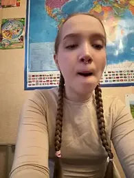 bambi_lu — Stripchat recorded stream image, 02.04.2026 17:10