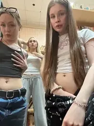 mmelicious — Stripchat recorded stream screenshot (03 Apr 2026)