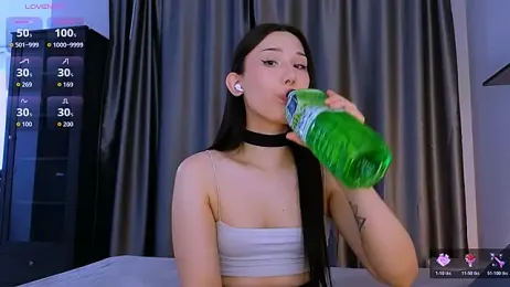 Kaia_Sunshine_Mia — Stripchat recorded stream screenshot (03 Apr 2026)