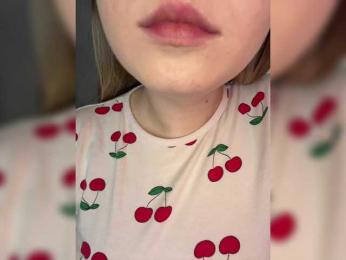 AlinaRay — Bongacams recorded stream image, 03.04.2026 13:20