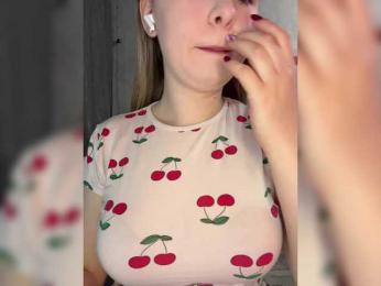 AlinaRay — Bongacams recorded stream image, 03.04.2026 13:20