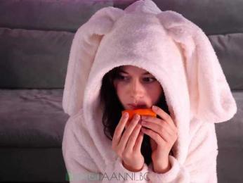 Taanni — Bongacams recorded stream screenshot (08 Mar 2025)