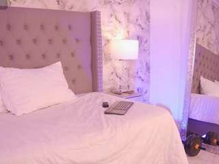 charlotte-harris — Camsoda recorded stream screenshot (04 Apr 2026)