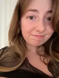 curvyflawless — Stripchat recorded stream image, 04.04.2026 09:00