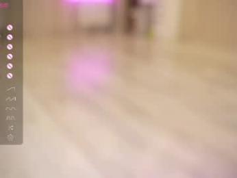 queenelia — Chaturbate recorded stream screenshot (04 Apr 2026)