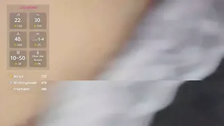 yueyue2003 — Stripchat recorded stream screenshot (04 Apr 2026)