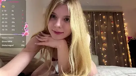 FruityXo — Stripchat recorded stream image, 04.04.2026 11:30