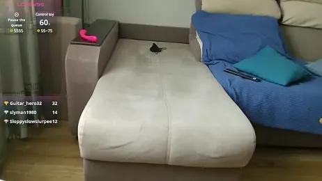 MilaaMilaa — Stripchat recorded stream image, 08.03.2025 04:30