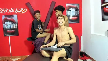 VERY_HOT_GUYS — Stripchat recorded stream screenshot (04 Apr 2026)