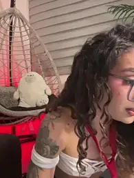 Samantha_Bernardo — Stripchat recorded stream screenshot (05 Apr 2026)