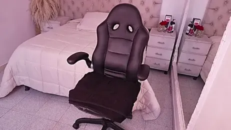 JhoanLeandro — Stripchat recorded stream screenshot (05 Apr 2026)