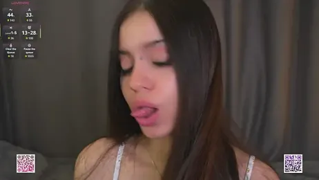 vivid_girls_vg — Stripchat recorded stream screenshot (05 Apr 2026)