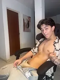 ajordanR — Stripchat recorded stream screenshot (05 Apr 2026)