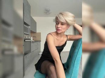 -Molly- — Bongacams recorded stream screenshot (08 Mar 2025)