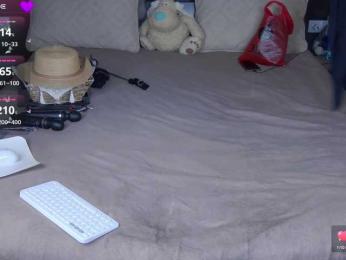 FLUFFY_BEAUTY — Bongacams recorded stream screenshot (05 Apr 2026)