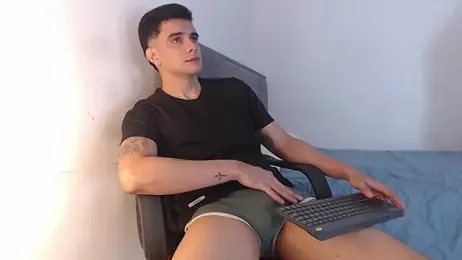 adam_levis17 — Stripchat recorded stream screenshot (06 Apr 2026)