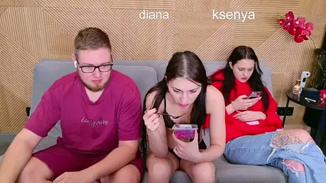 Ksenny — Stripchat recorded stream screenshot (06 Apr 2026)