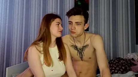 EmiliaCouple — Stripchat recorded stream image, 06.04.2026 08:20