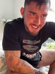 DimitriSullivan_ — Stripchat recorded stream screenshot (06 Apr 2026)