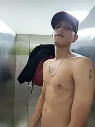 HarryGaze — Stripchat recorded stream screenshot (06 Apr 2026)