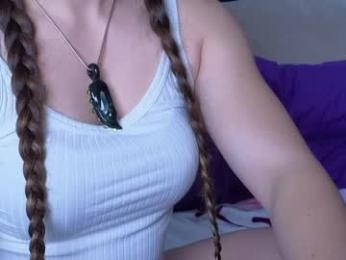 chroniclove — Chaturbate recorded stream screenshot (06 Apr 2026)