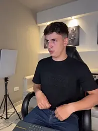 AdrianRinaldi — Stripchat recorded stream screenshot (06 Apr 2026)