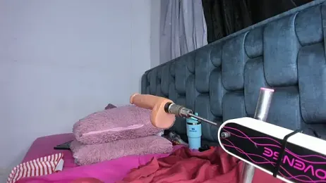 Roxy-Smith — Stripchat recorded stream screenshot (06 Apr 2026)