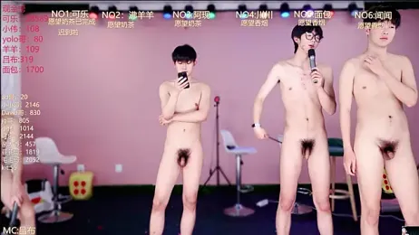 w-lucky02 — Stripchat recorded stream screenshot (07 Apr 2026)