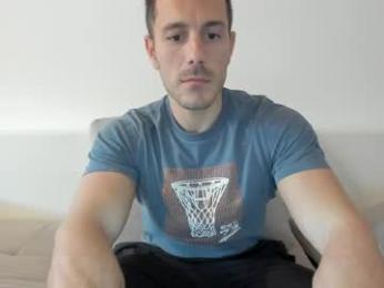 roberto4ever — Chaturbate recorded stream screenshot (07 Apr 2026)