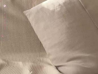 l_0l — Chaturbate recorded stream screenshot (08 Apr 2026)