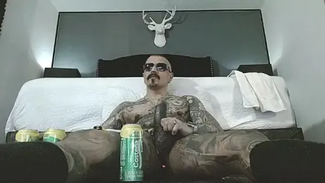 danilog515 — Stripchat recorded stream screenshot (08 Apr 2026)