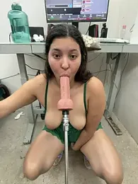 mariatudulceadiccion — Stripchat recorded stream screenshot (08 Apr 2026)