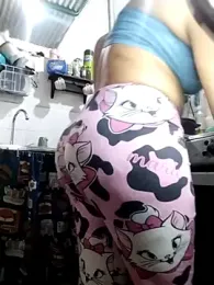 Andreita_95 — Stripchat recorded stream image, 08.04.2026 12:10