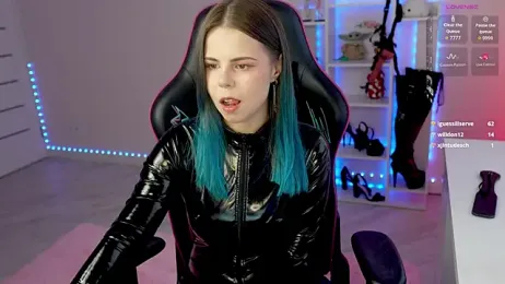 QueenAliceX — Stripchat recorded stream screenshot (08 Apr 2026)