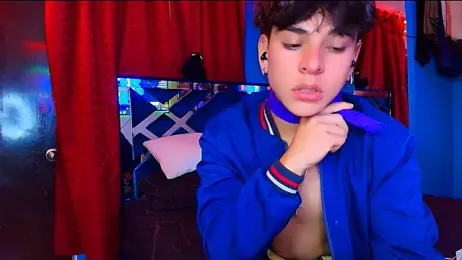 Luke_Howland — Stripchat recorded stream screenshot (08 Apr 2026)