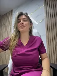 alicee16 — Stripchat recorded stream screenshot (08 Apr 2026)