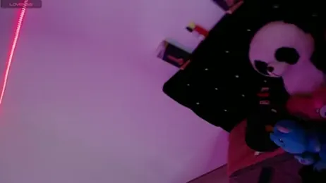 Bonny_Bonss — Stripchat recorded stream screenshot (08 Apr 2026)