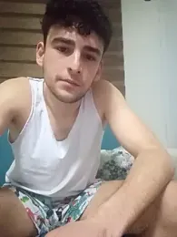 Yasinyasin7 — Stripchat recorded stream screenshot (08 Apr 2026)