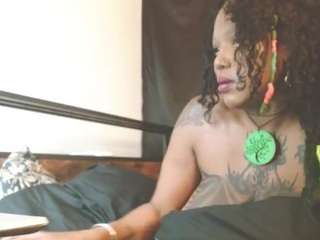 liquidfire — Camsoda recorded stream screenshot (09 Apr 2026)