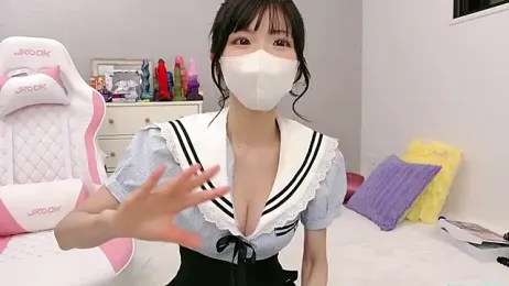 -minami- — Stripchat recorded stream screenshot (09 Apr 2026)